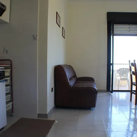 Lilliana B Villa *