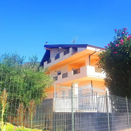 Villa Lilliana B
