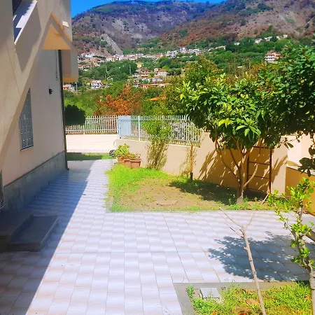 Villa Lilliana B